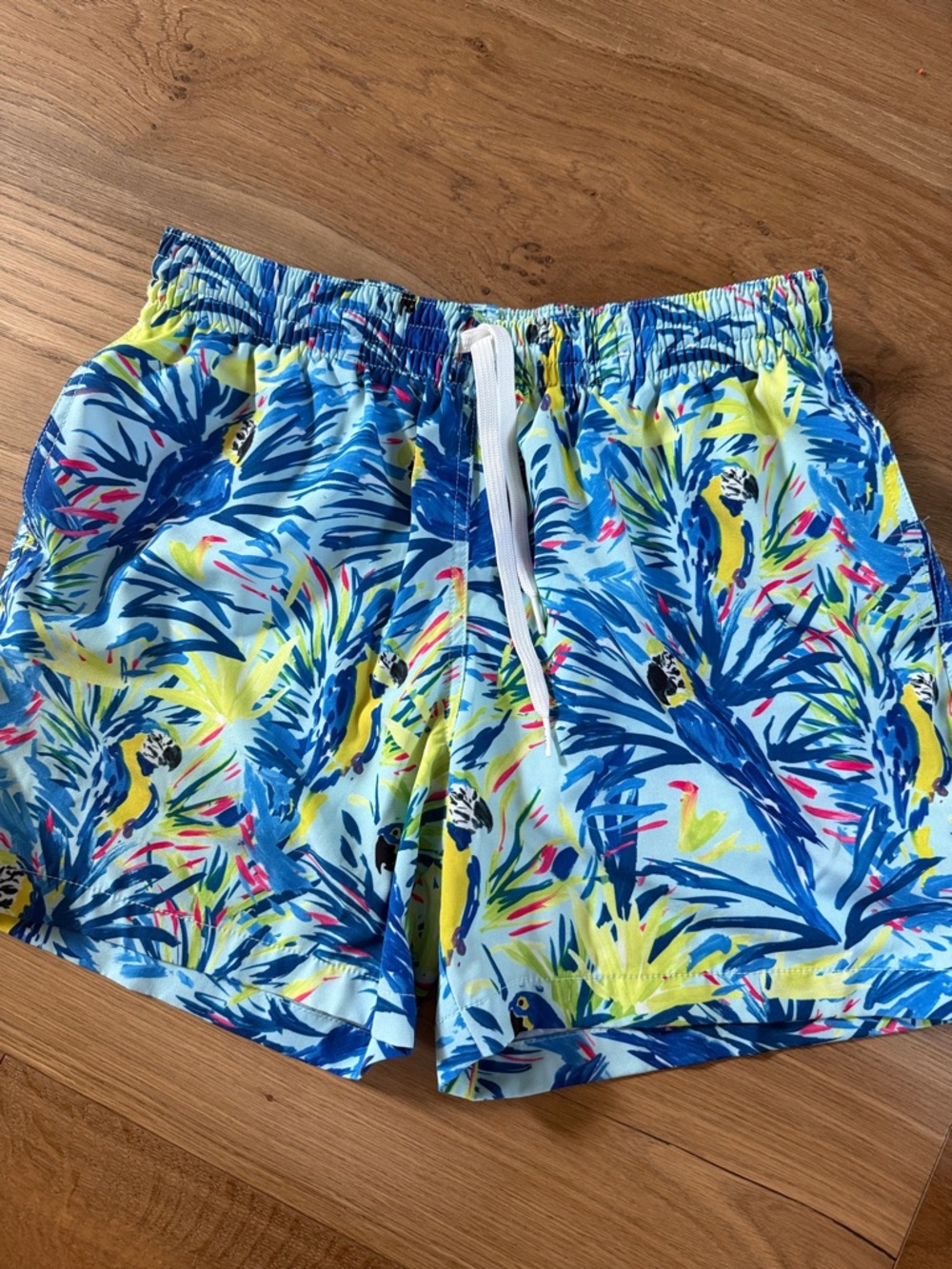 chubbies Blue Tropical Parrot Swim Trunks